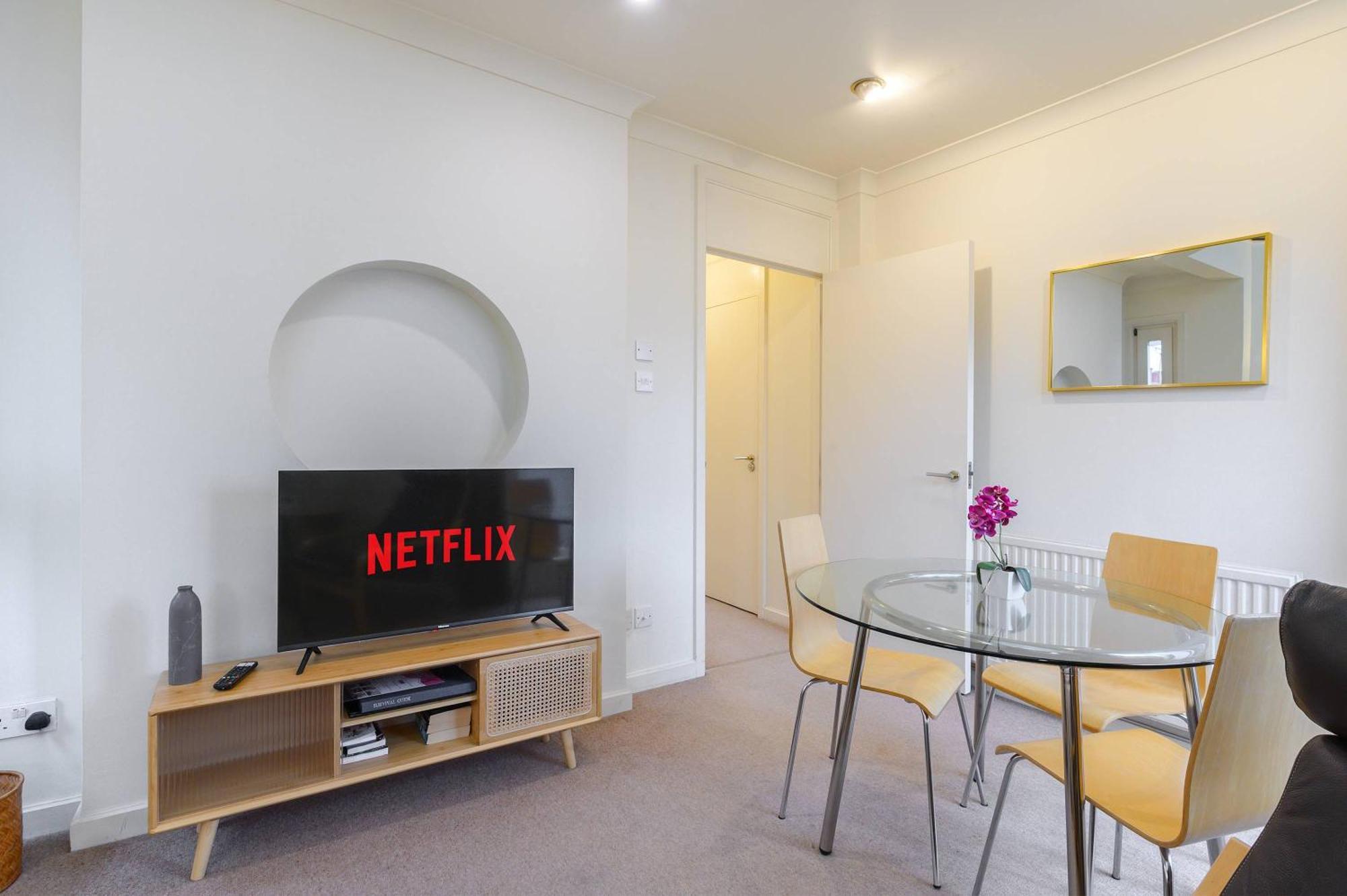 The Aristocrat - Fitzrovia - By Frankie Says Apartment ลอนดอน ภายนอก รูปภาพ
