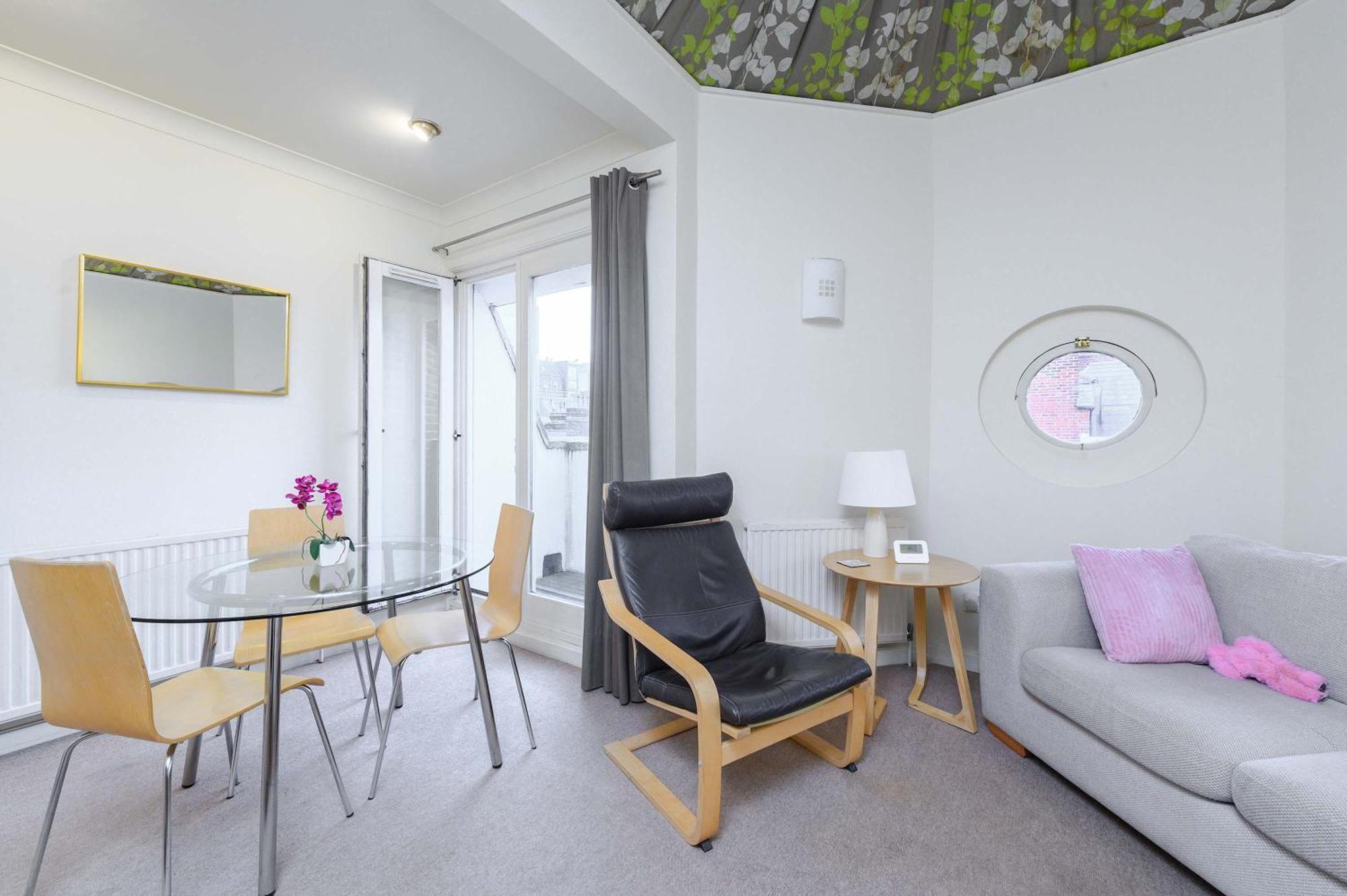 The Aristocrat - Fitzrovia - By Frankie Says Apartment ลอนดอน ภายนอก รูปภาพ