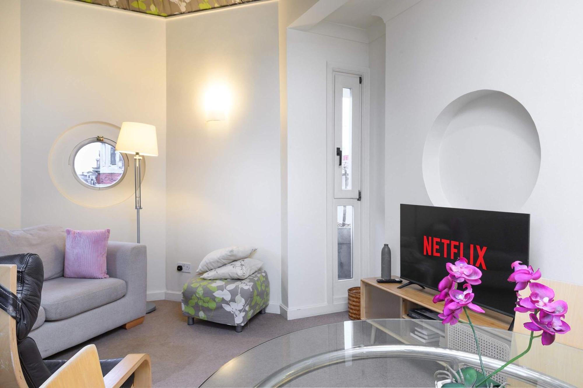The Aristocrat - Fitzrovia - By Frankie Says Apartment ลอนดอน ภายนอก รูปภาพ